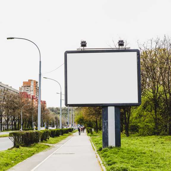 The Advantages of Billboard Advertising on Highways